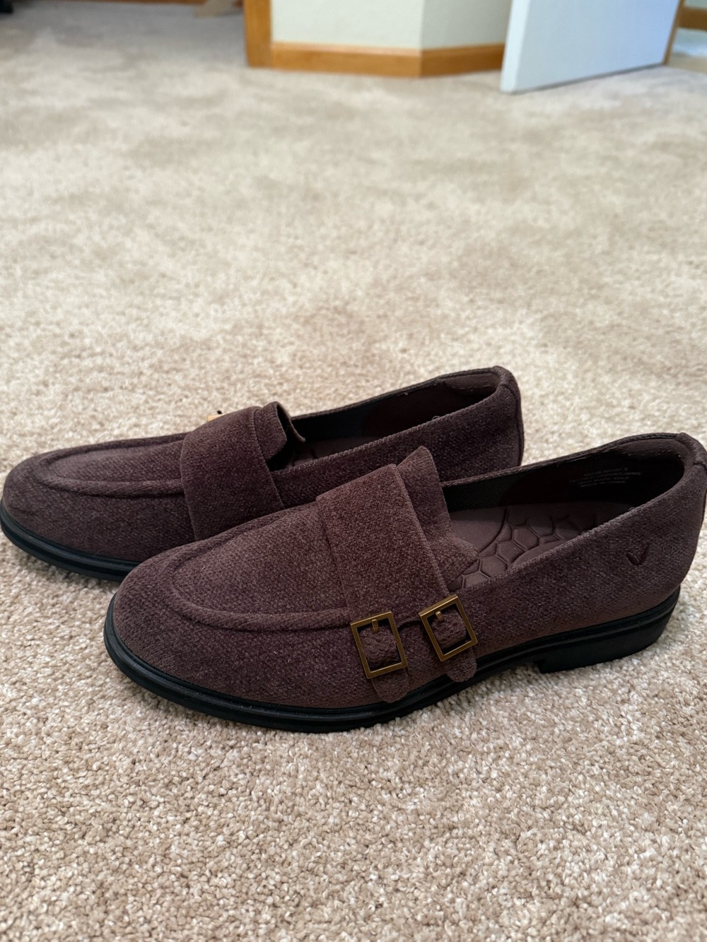 Vivaia Women’s Brown Suede Loafers